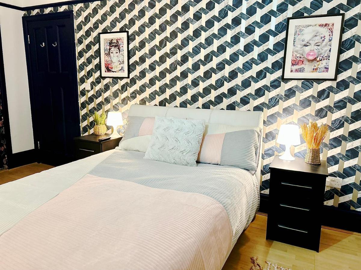 Rest Boutique Golders Green Лондон Екстер'єр фото