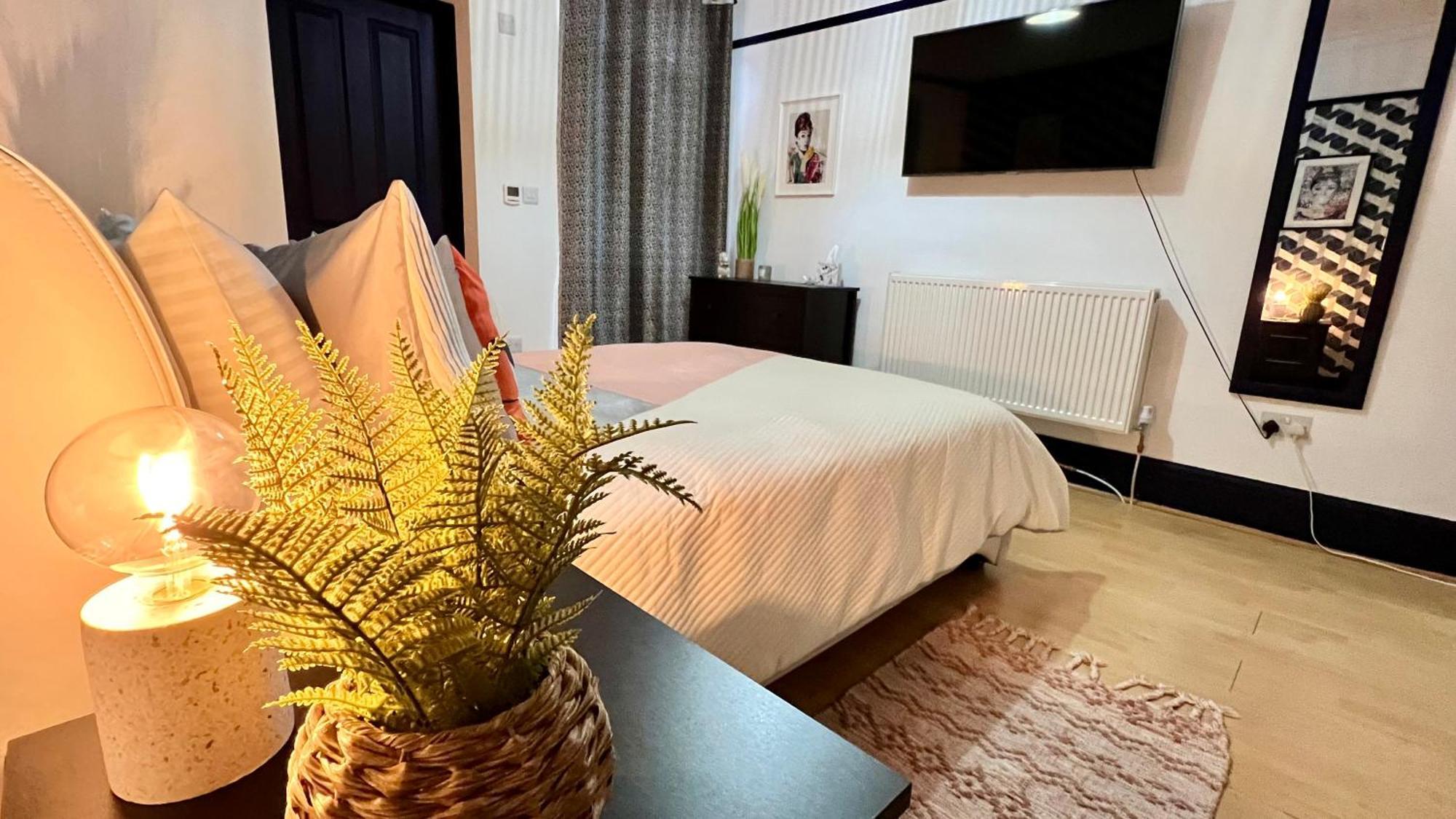 Rest Boutique Golders Green Лондон Екстер'єр фото