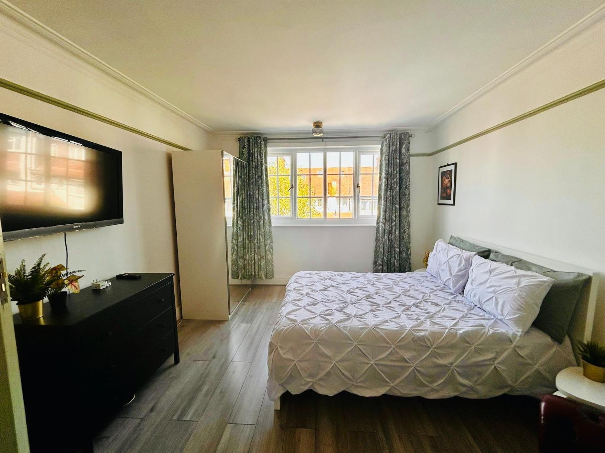 Rest Boutique Golders Green Лондон Екстер'єр фото